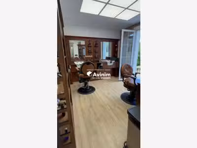 A vendre FDC barber esthétique à Saint-Prix
