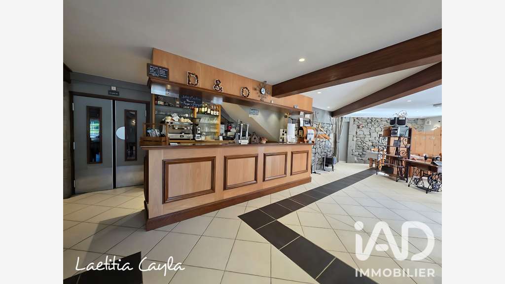Auberge-Hôtel-Restaurant à Saint-Victor-la-Rivière