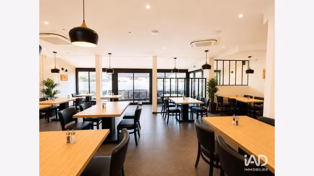 Vente restaurant 150m² à Sainte-Geneviève-des-Bois