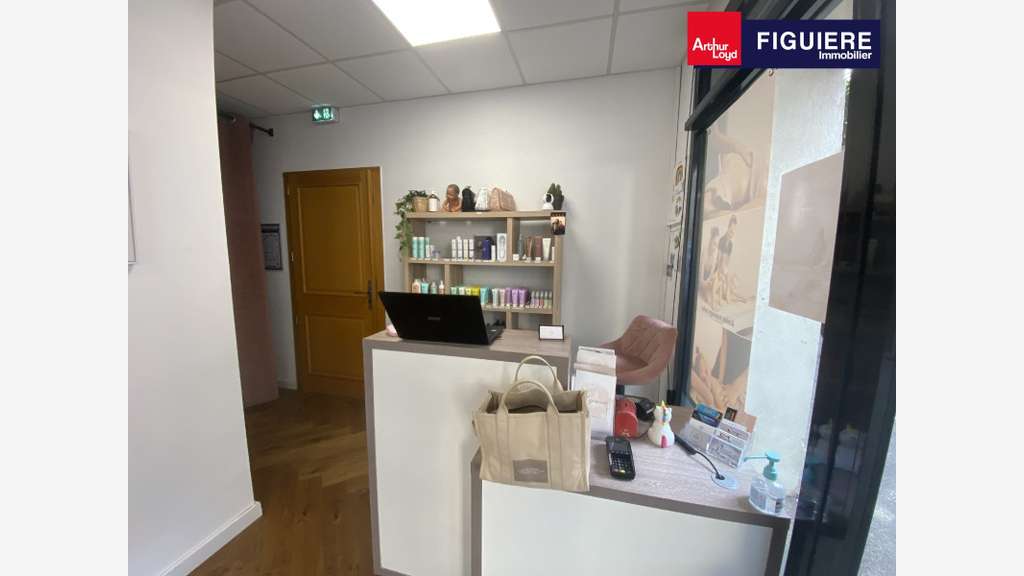 Vente FDC institut de beauté & bien-être à Salon