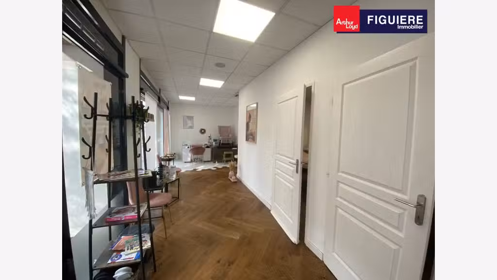 Vente FDC institut de beauté & bien-être à Salon