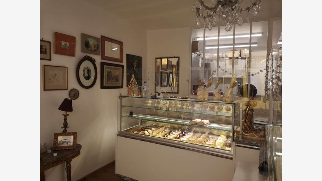 Vente murs et fonds pâtisserie snacking à Sisteron