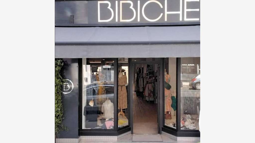 Vente boutique de prêt à porter à Souillac