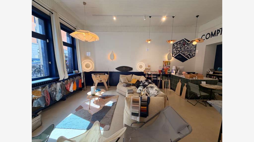 FDC décoration à vendre secteur Tasin la Demi Lune