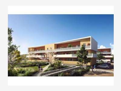 Vente local commercial de 303 m² Istres 13800