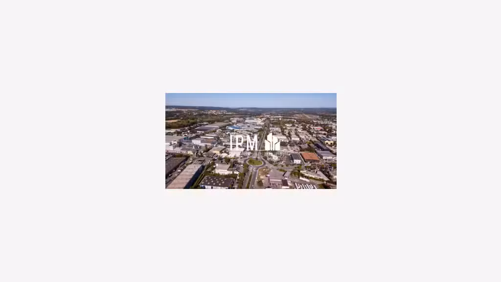 A vendre local d'activité de 800m² à Aix 13290