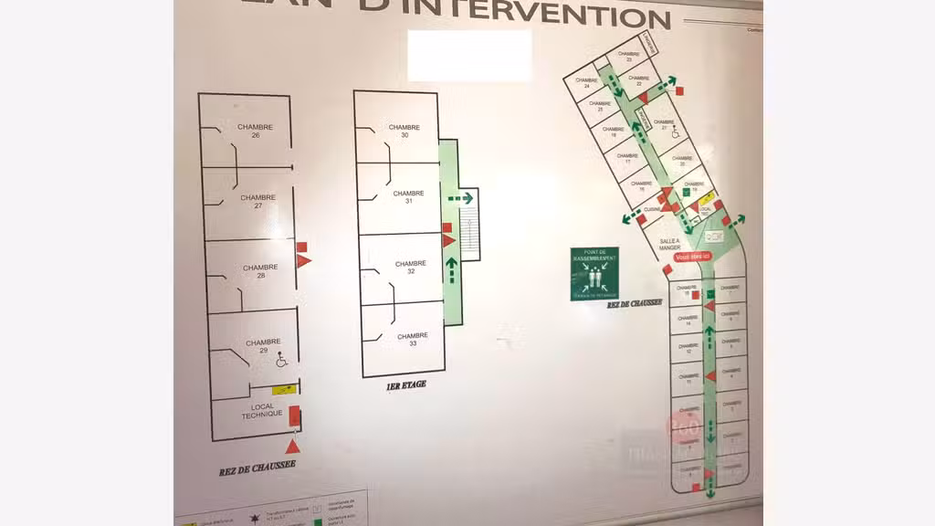 Hôtel sur terrain de plus de 6ha proche Bordeaux