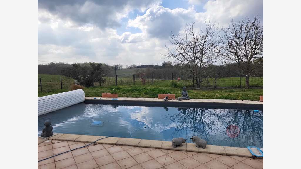 Hôtel sur terrain de plus de 6ha proche Bordeaux