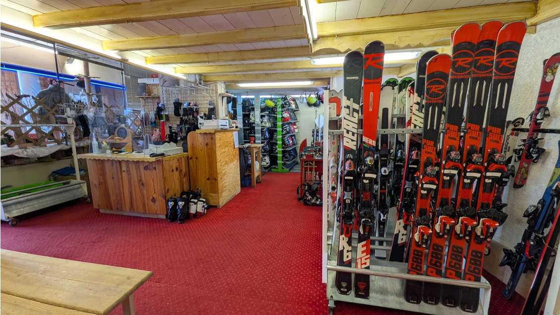 AV magasin de vente et location de ski station 74
