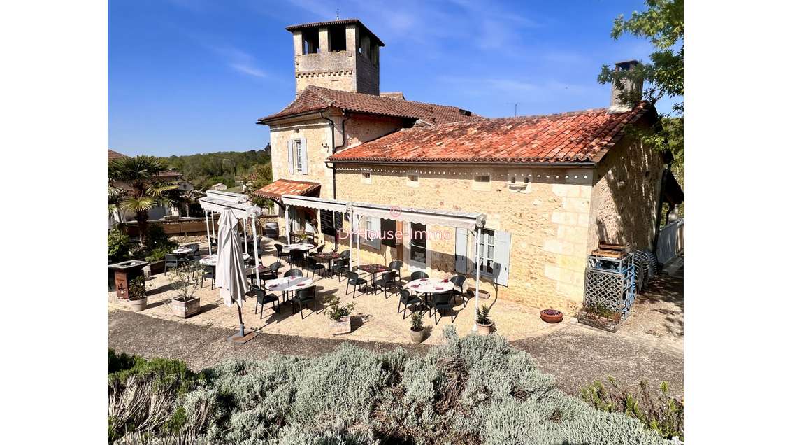 AV murs et fond restaurant bar traiteur Périgord