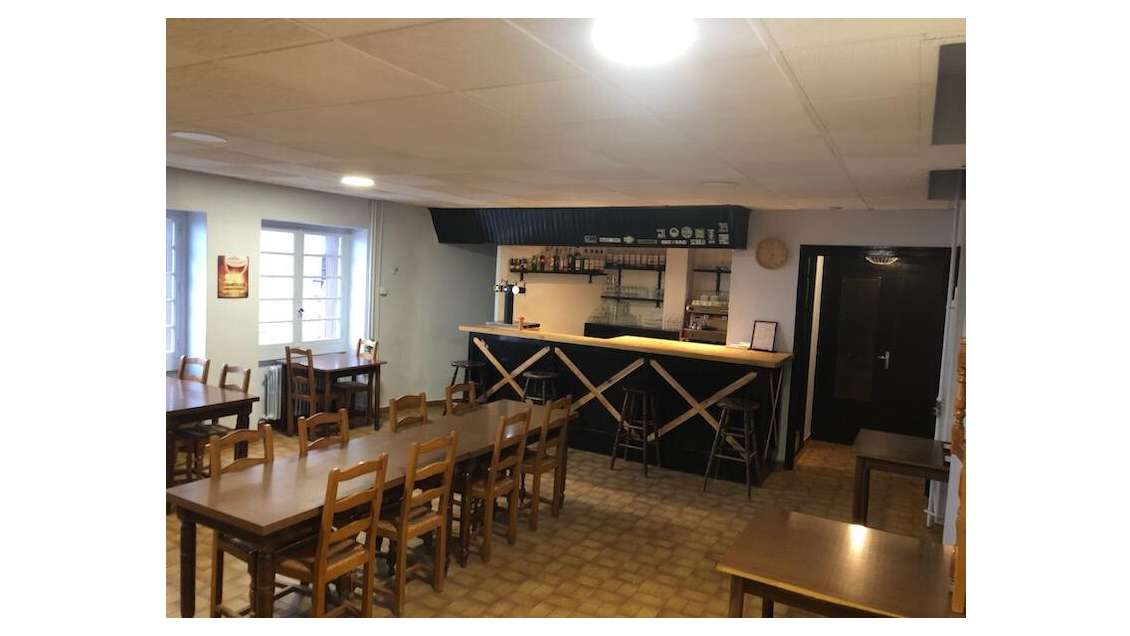 AV FDC café licence 4 à Saint-Maurice en Gourgois