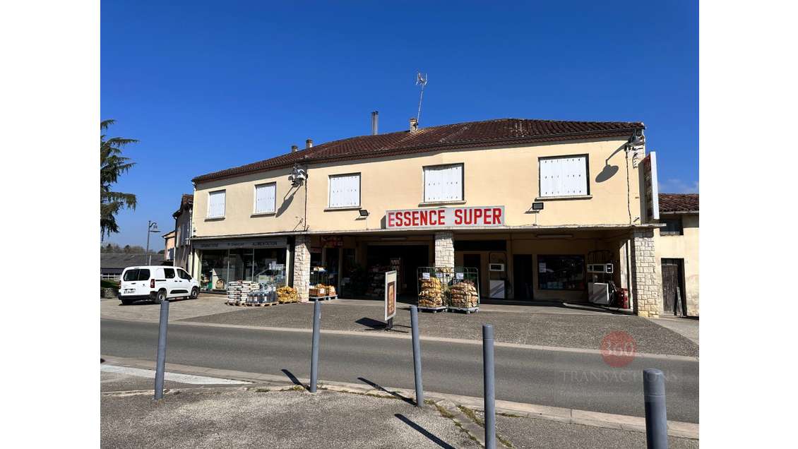Vente station service épicerie graineterie Eauze