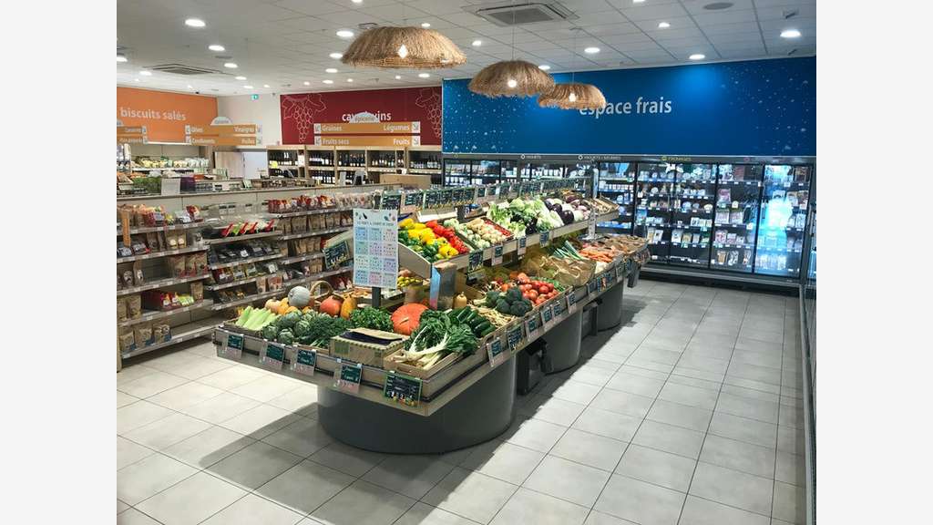 Magasin bio à vendre en zc la Teste de Buch (33)