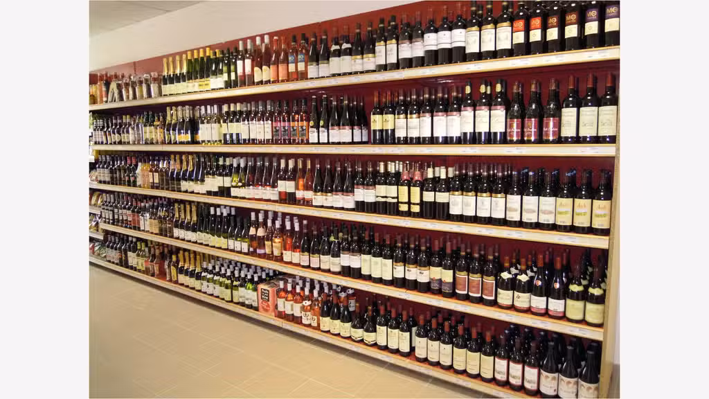A saisir vente magasin alimentation axe passant 56