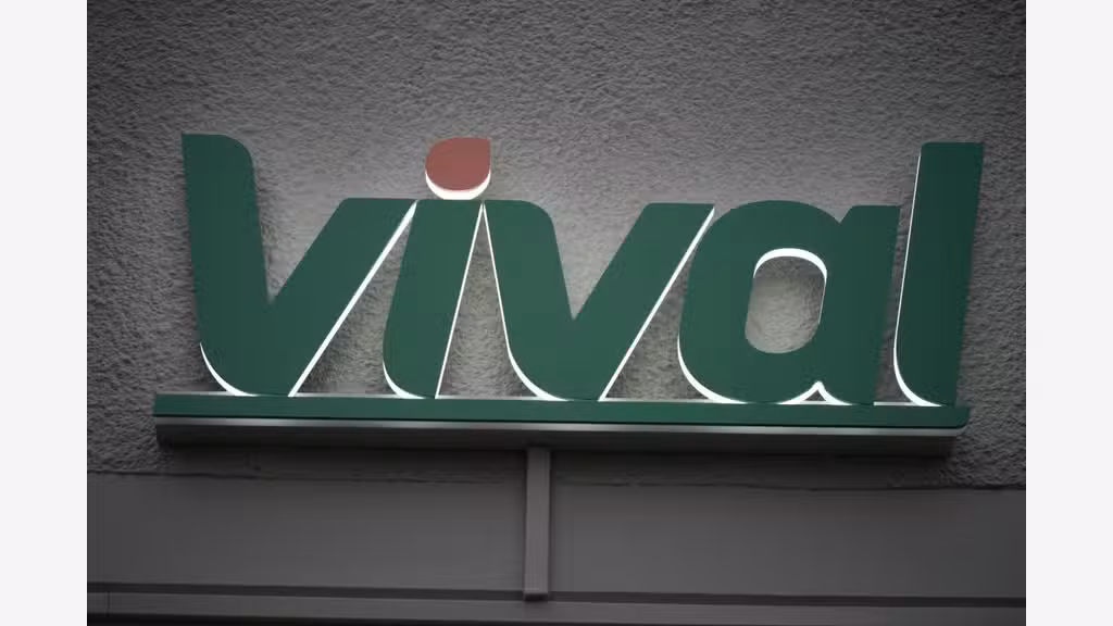 Reprise commerce alimentaire sous enseigne VIVAL