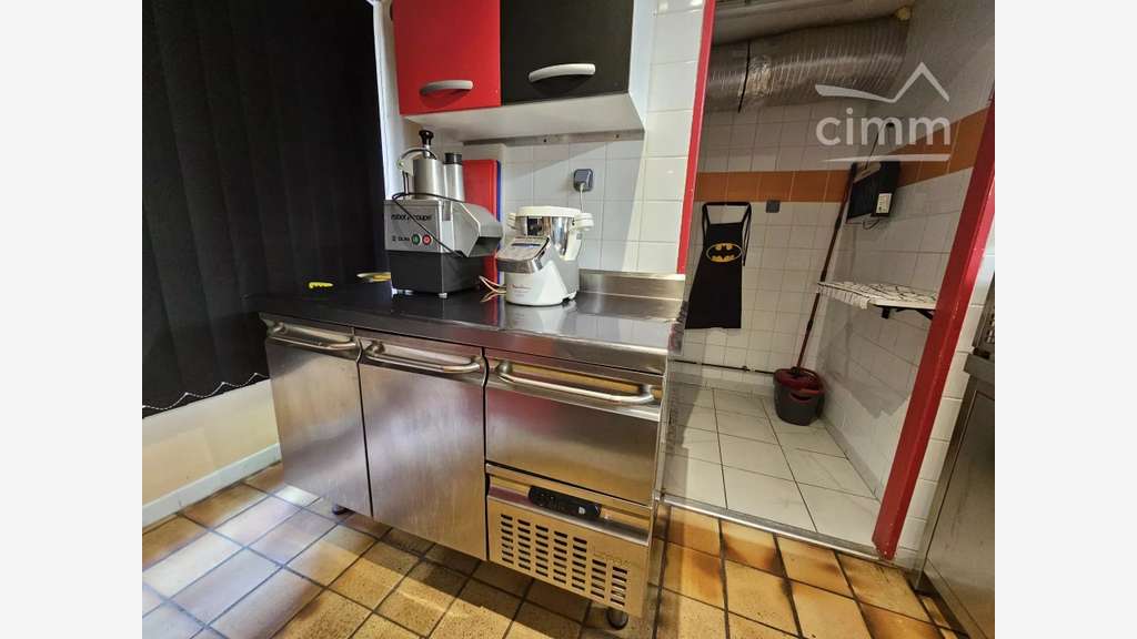 Vente burger + food truck équipé Montignac-Lascaux