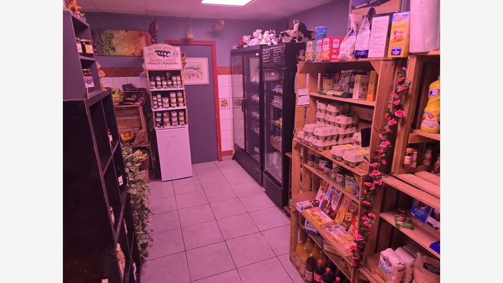 À vendre fonds de commerce Épicerie à Nîmes (30)