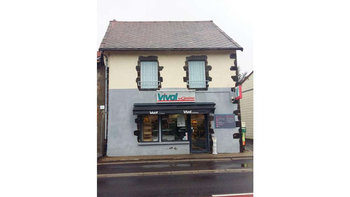 Reprise VIVAL petit prix à l'Ouest de Clermont-Fd