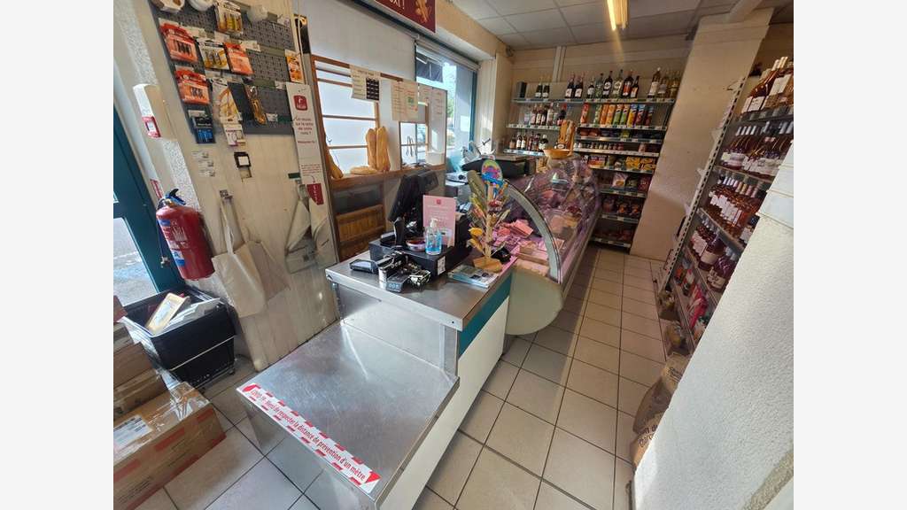 A vendre épicerie de proximité à Rousson (30)
