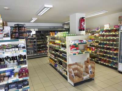 Cession supérette dans bourg région Saint-Malo