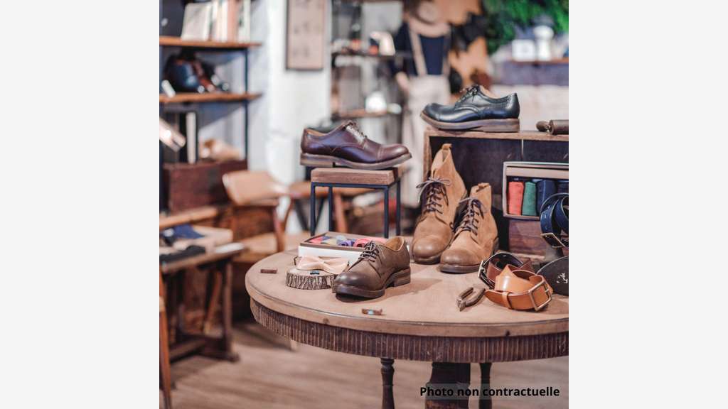 Cède FDC chaussures et accessoires Lons le Saunier