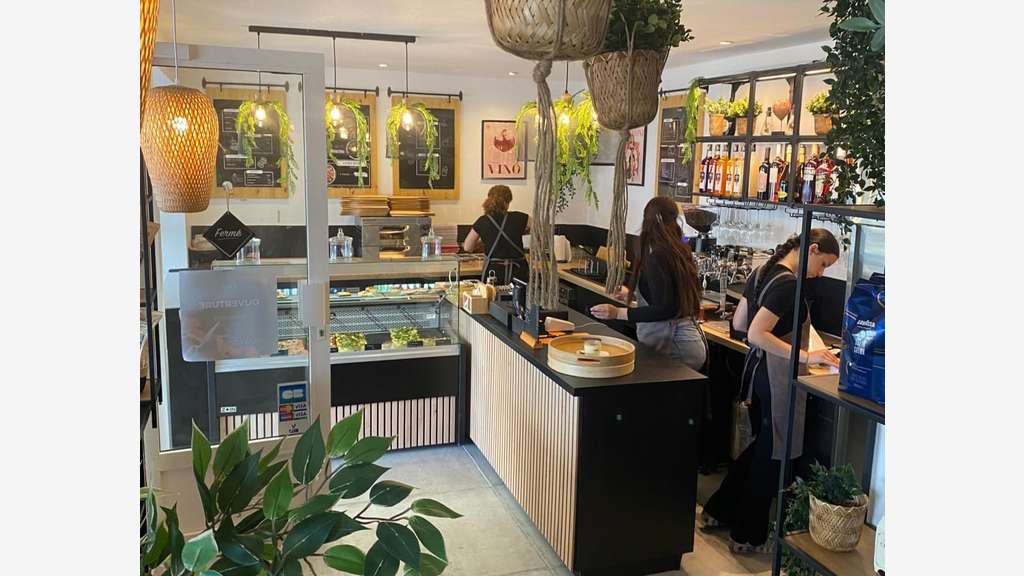 vente d'aliments et de boissons à consommer sur