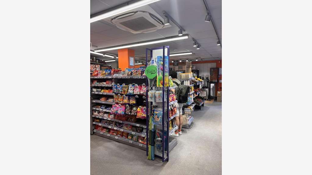 Vente FDC alimentation Plage de Juan les Pins