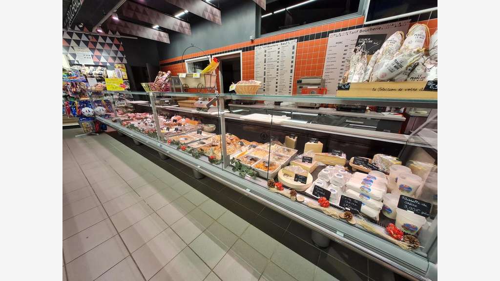 Reprise commerce alimentaire murs et fonds Latille