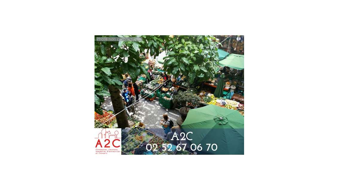 AV banc de poissonnerie sur marchés aux Sables