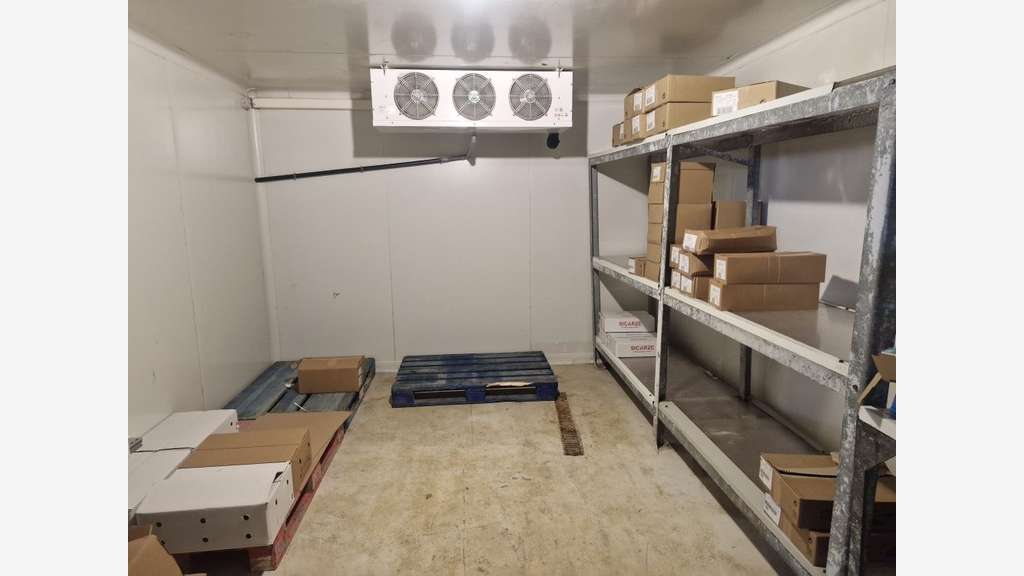 Vente épicerie restaurant de 760m² à Limoges
