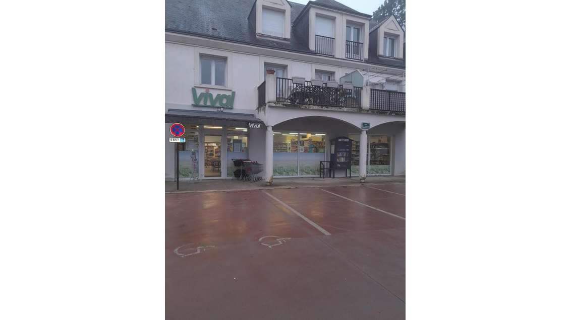 Reprise commerce alimentaire à Cellettes 41