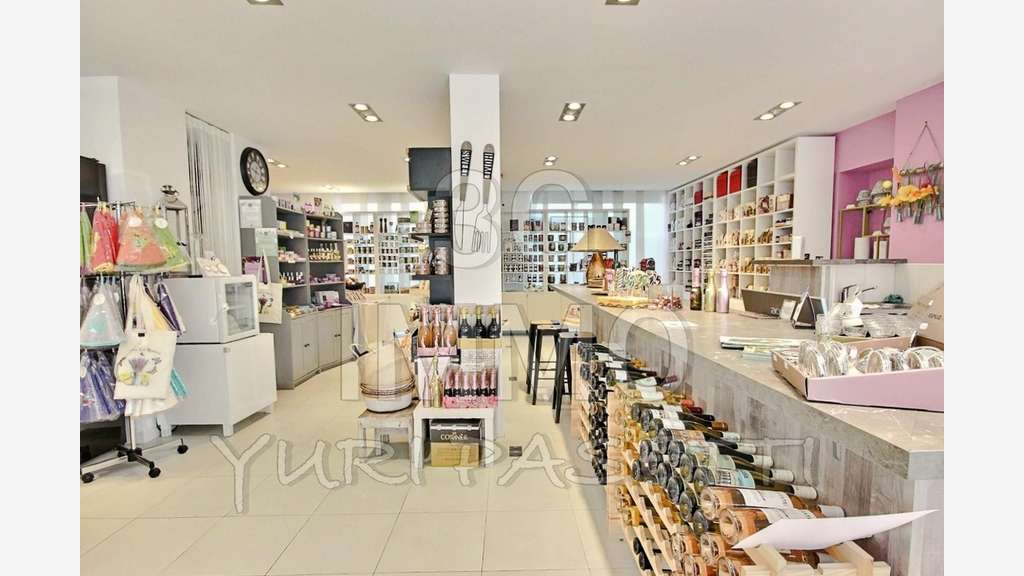 Vente Epicerie fine de 84m² à Mandelieu-la-napoule