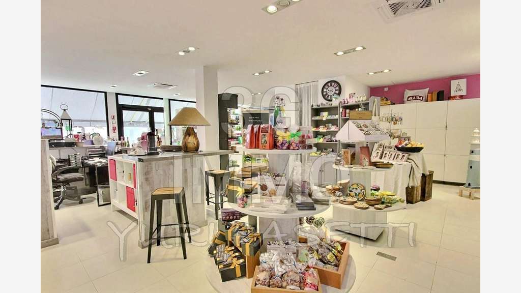 Vente Epicerie fine de 84m² à Mandelieu-la-napoule