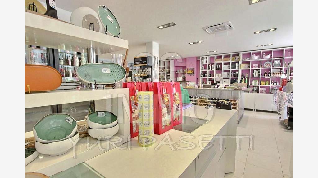 Vente Epicerie fine de 84m² à Mandelieu-la-napoule