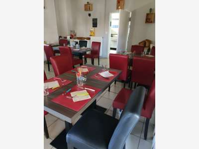 A vendre restaurant bar multiservices à Marnay