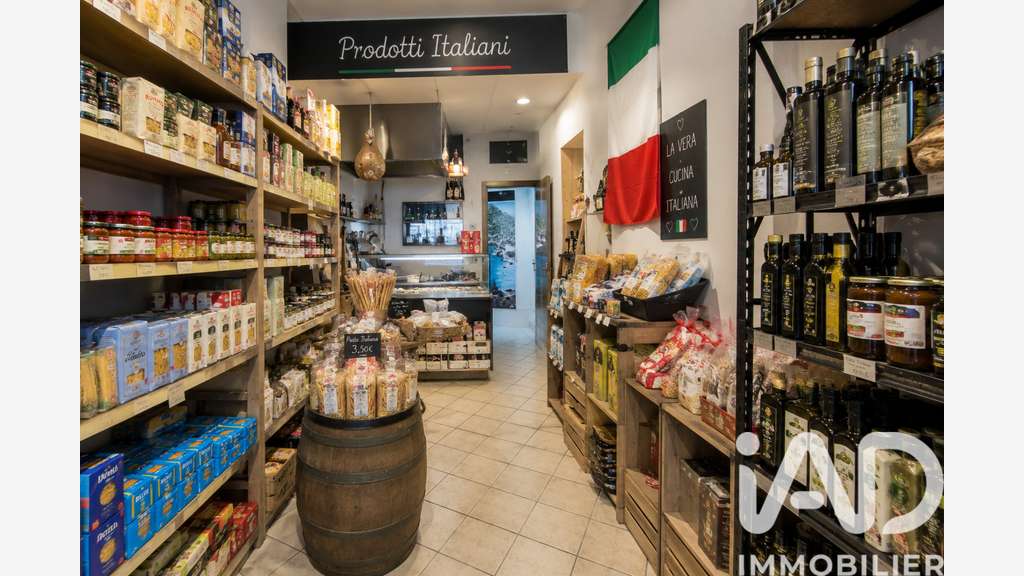 Vente FDC Alimentation en rue passante à Menton