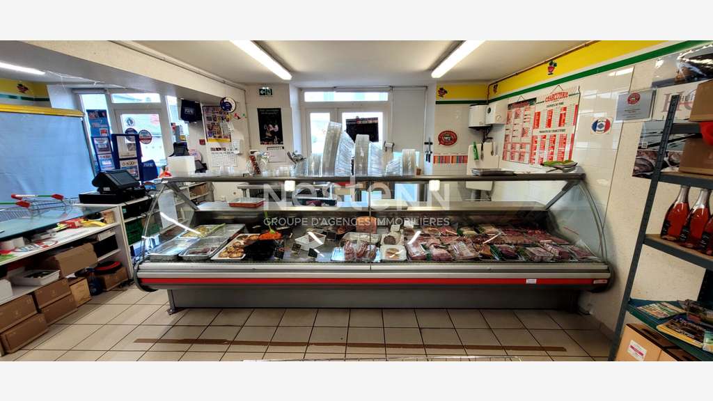 Cession épicerie de 200m² empl N°1 à Orbigny
