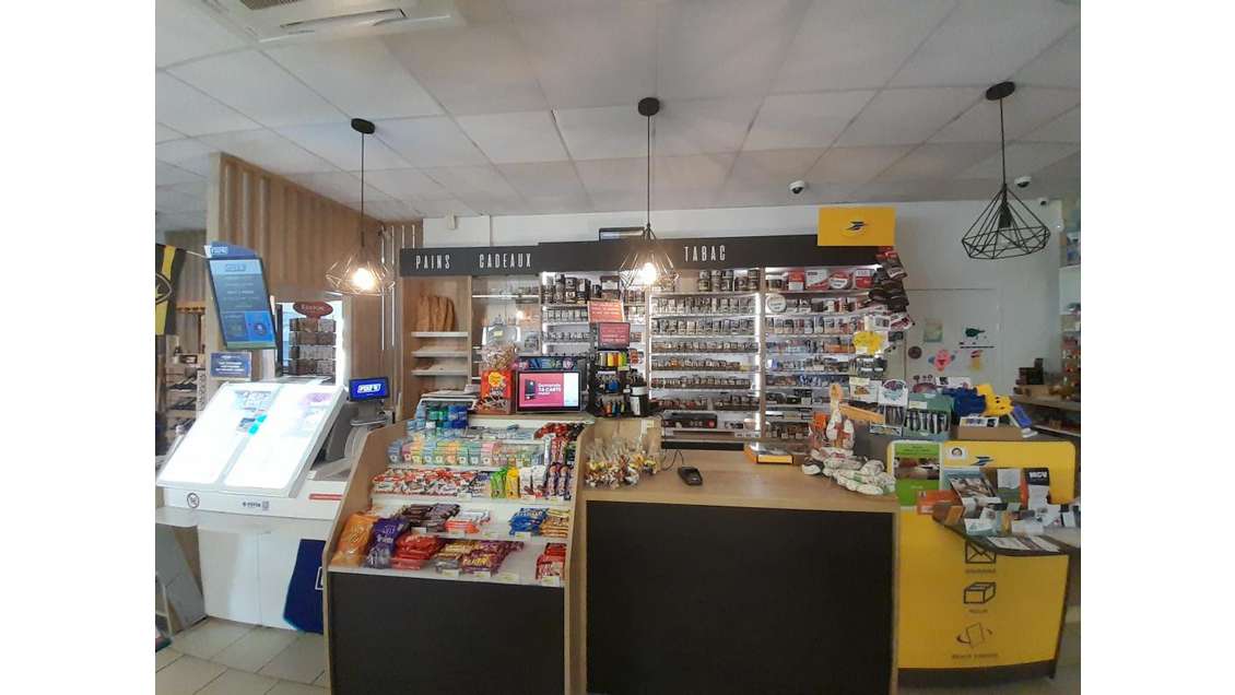 Vente FDC multiservices épicerie bar Surgères Est