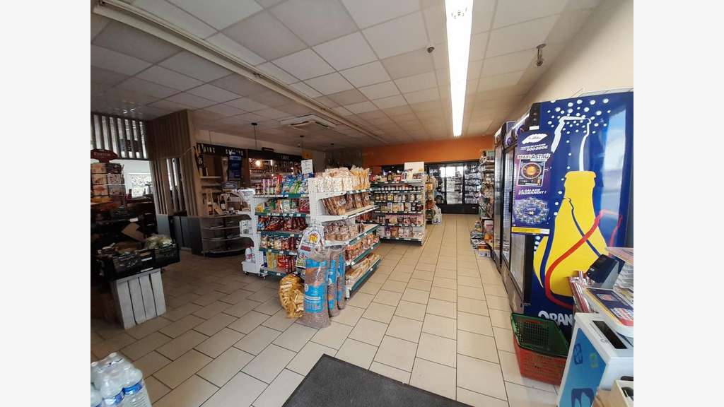 AV commerce multiservices épicerie bar Surgères