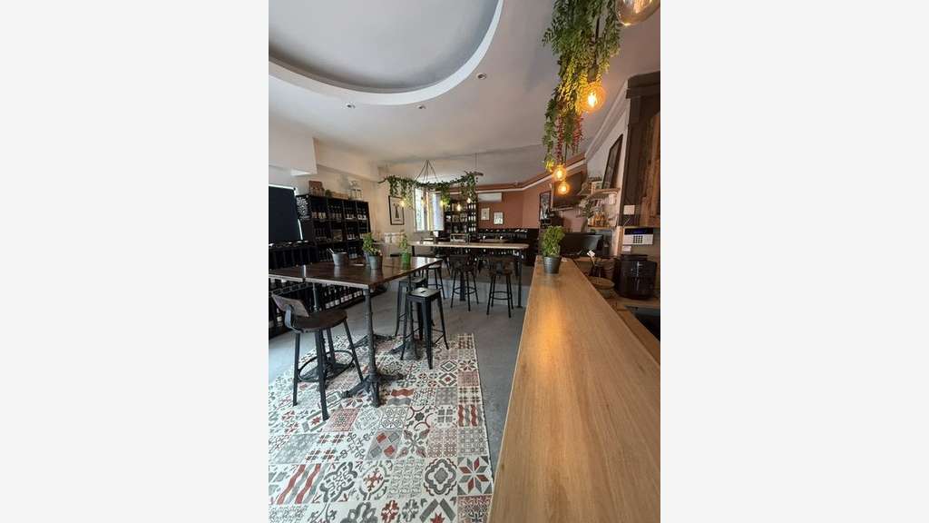 Vente bar cave à vins-bieres tapas à Valras Plage