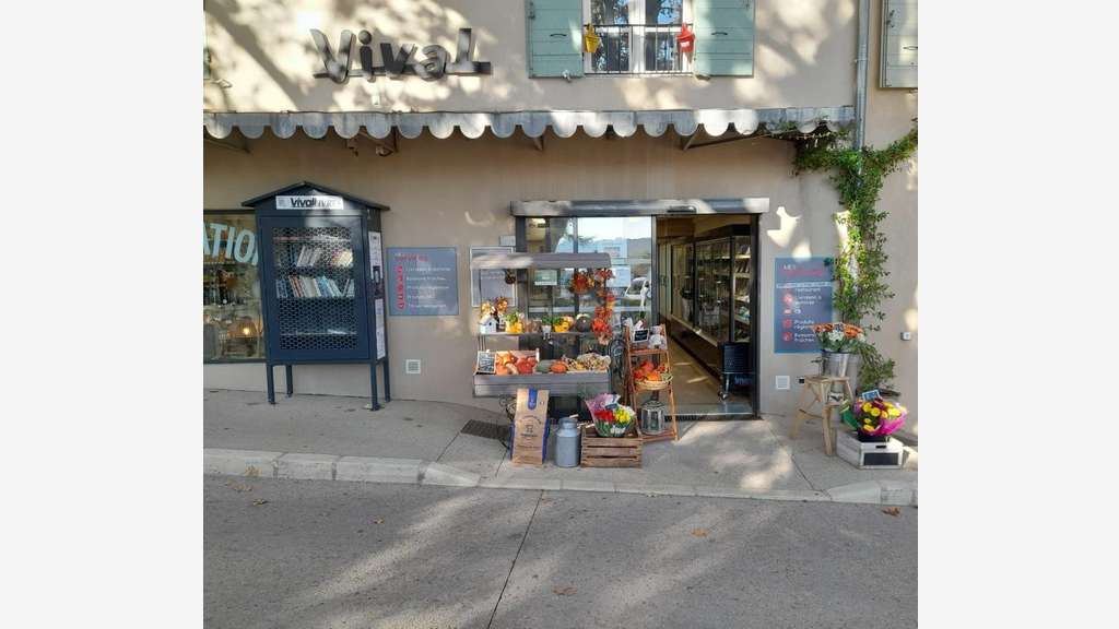 Reprise FDC VIVAL en centre village Vaucluse (84)