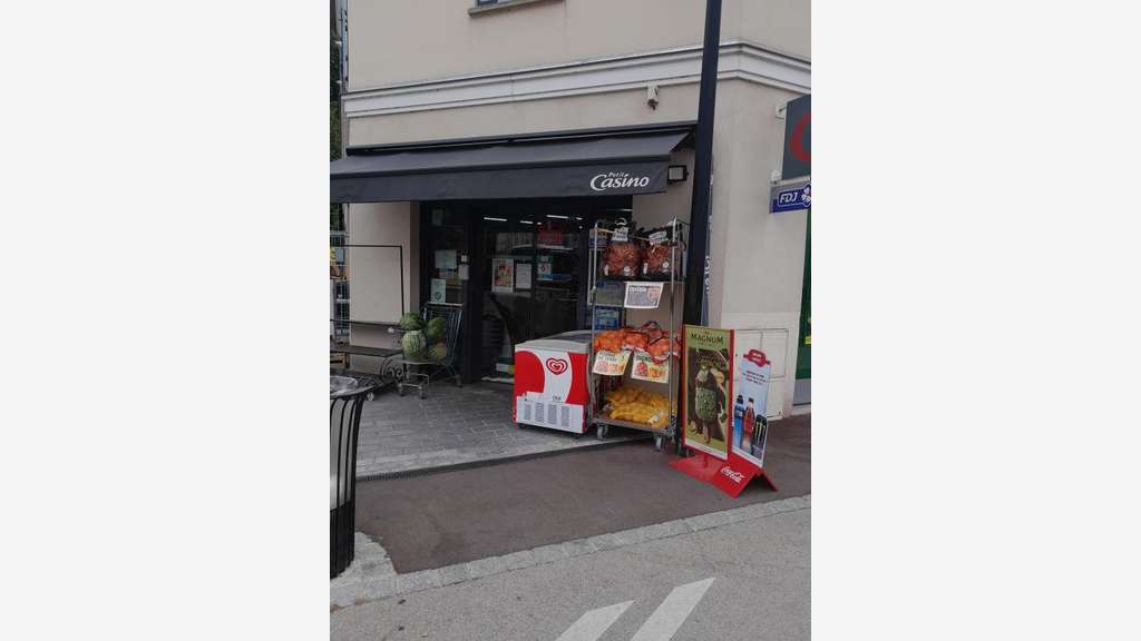 Reprise commerce alimentaire VIVAL dept Yvelines