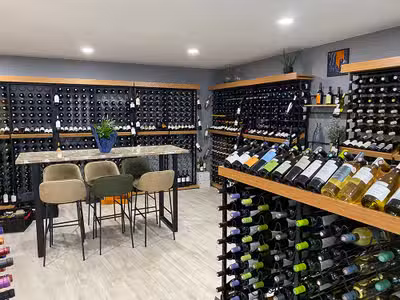 Superbe cave à vins à vendre aux Sables-d'Olonne