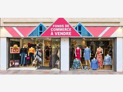 À vendre FDC prêt-à-porter accessoires au Neubourg