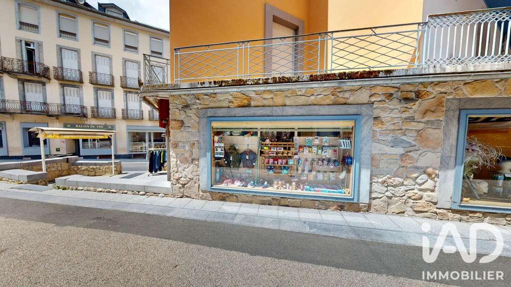 Vente FDC habillement-textile à Cauterets centre