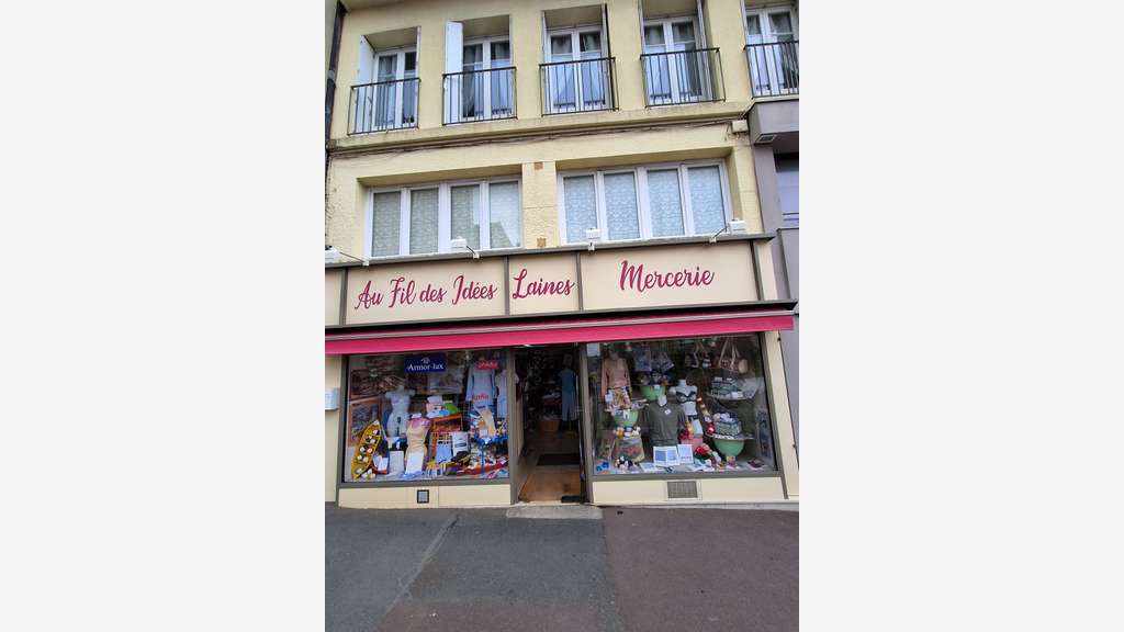 Cession mercerie, Laines, Bonneterie, Confection.