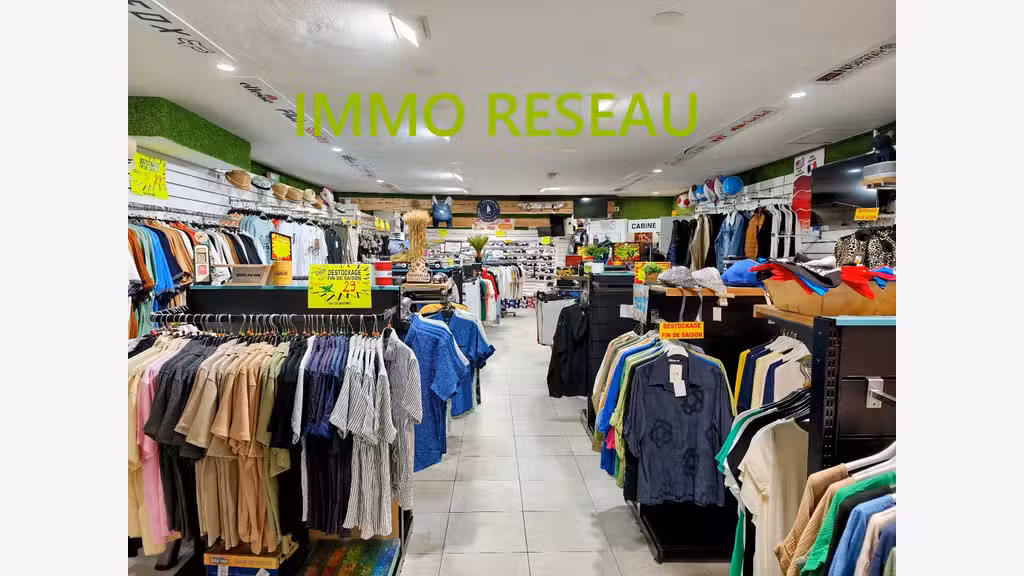 Vente FDC prêt à porter à la Barre-de-Monts
