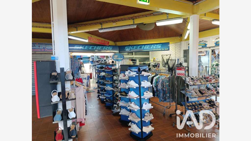 Vente FDC habillement-textile à Leucate