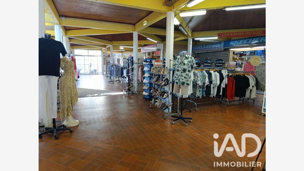 Vente FDC habillement-textile à Leucate
