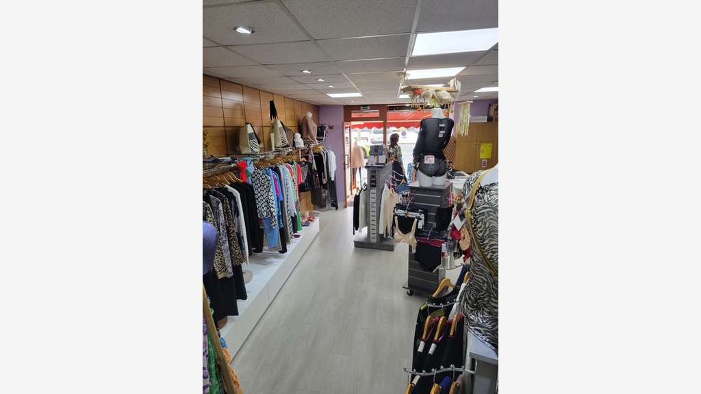 Vente boutique de Prêt-à-porter à Mirande